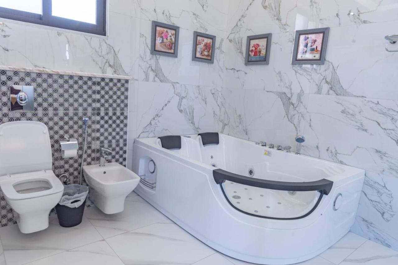 Adam'S Luxury Villa Deadsea Sweimeh Bagian luar foto